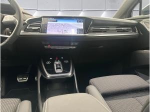 Audi Q4 e-tron Sportback 45 quattro S-LINE*MATRIX*AHK*NAVI-PLUS*WÄRMEPUMPE*21ZOLL