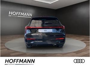 Audi Q5 SUV TDI quattro 150 KW S tronic / Tech pro, HuD, Luftfahrwerk, AHK
