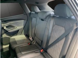 Audi Q5 SUV TDI quattro 150 KW S tronic / Tech pro, HuD, Luftfahrwerk, AHK