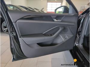 Volkswagen Passat Variant 1,5 TSI eHybrid DSG Business AKUSTIK