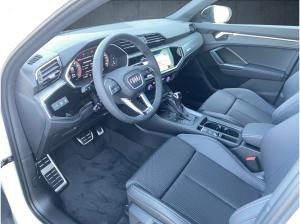 Audi Q3 Sportback S line 35 TFSI S tr. AHK LED ACC 19