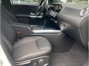 Mercedes-Benz B 200 Progressive AHK Multibeam Rückfahrkamera