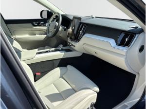 Volvo XC60 Recharge T8 AWD Ultra Dark Facelift *Vorführwagen Sonderaktion*