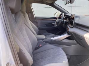 Cupra Terramar 1.5 eTSI DSG LED ACC RFK SENNHEISER CarPlay