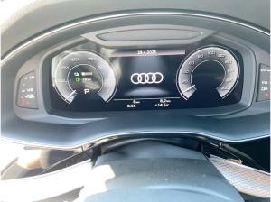 Audi Q8 SUV 55 TFSI e qu. tiptr. Matrix Pano AHK 23
