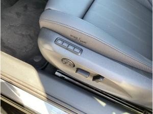 Skoda Superb Combi L&K 2,0 TDI 7-Gang-DSG 4x4