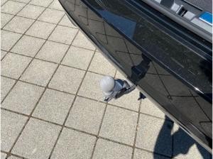 Skoda Superb Combi L&K 2,0 TDI 7-Gang-DSG 4x4