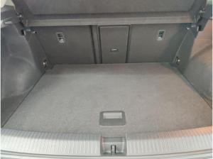 Volkswagen T-Roc Life 1.5 TSI DSG/AHK/Nav/Standhzg/02.29Garantie