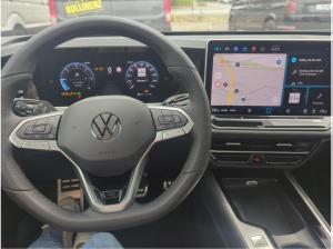 Volkswagen Passat R-Line 2.0 l TDI DSG Black CarPlay Matrix