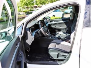 Volkswagen Golf GOAL 1,5 l eTSI DSG/INFOTAINP./PLUS-P./RFK/LED PLUS