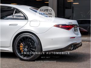 Mercedes-Benz S 63 AMG E Performance **LP € 300.000,-**