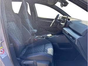 Volkswagen Golf VIII 1.5 eTSI DSG R-Line *