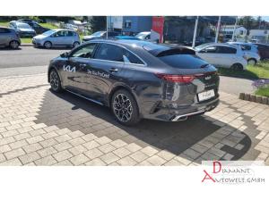 Kia ProCeed 1.5T 140 GT-Line DCT7 mit Glasdach, Leder- und Technik-Paket