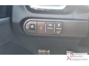 Kia ProCeed 1.5T 140 GT-Line DCT7 mit Glasdach, Leder- und Technik-Paket