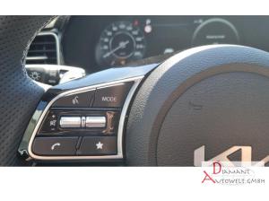 Kia ProCeed 1.5T 140 GT-Line DCT7 mit Glasdach, Leder- und Technik-Paket