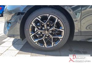 Kia ProCeed 1.5T 140 GT-Line DCT7 mit Glasdach, Leder- und Technik-Paket