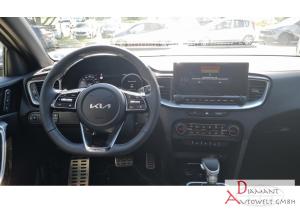 Kia ProCeed 1.5T 140 GT-Line DCT7 mit Glasdach, Leder- und Technik-Paket