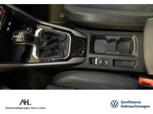 Volkswagen T-Roc 1.5 TSI Style DSG AHK Navi LED+ ACC Massage