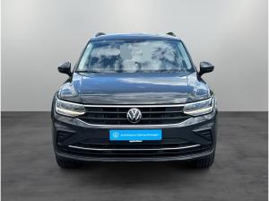 Volkswagen Tiguan Life 4Motion 2.0 TSI DSG / Navi, LED, ACC