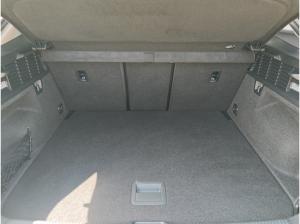 Audi Q2 advanced 35 TDI 5JGAR Virtual LED Assists Navi