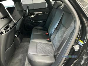 Audi A8 60 TFSI e quattro Pano Matrix AHK Navi