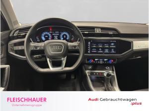 Audi Q3 35 TFSI S line LED+AHK+VC+ACC+19''+sound+App-connect