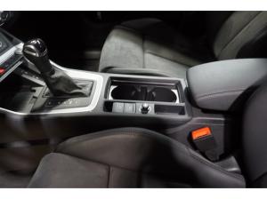 Audi Q3 35 TDI S line quattro Navi LED Kamera 18 Zoll