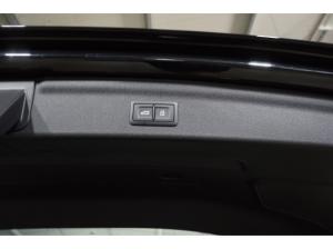 Audi Q3 35 TDI S line quattro Navi LED Kamera 18 Zoll