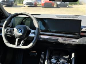 BMW i5 eDrive40 Touring M Sportpaket HK HiFi DAB