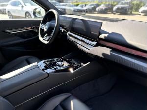 BMW i5 eDrive40 Touring M Sportpaket HK HiFi DAB