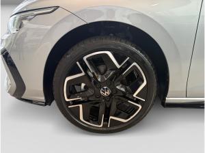 Volkswagen Golf R-Line 1,5 l eTSI DSG