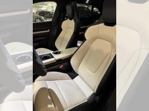 Porsche Taycan Turbo Cross Turismo