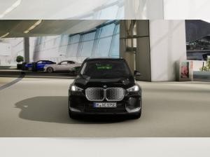 BMW iX1 eDrive20 LED Navi DAB