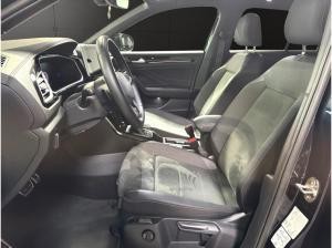 Volkswagen T-Roc R-Line 2.0TDI*ACC*BEATS*DSG*CAM*PANO*AHK*