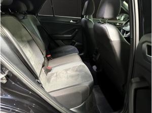 Volkswagen T-Roc R-Line 2.0TDI*ACC*BEATS*DSG*CAM*PANO*AHK*