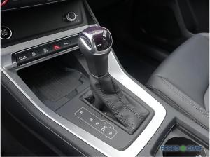 Audi Q3 40 TDI quattro advanced S tronic Navi LED 19