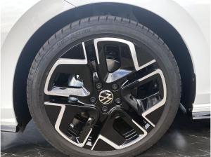 Volkswagen Golf R-Line 1,5 l TSI  AHK+KAMERA+NAVI *SOFORT VERFÜGBAR*