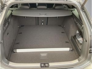 Volkswagen Passat R-Line 2,0 l TDI 150 PS  AHK+STDHZ *SOFORT VERFÜGBAR*