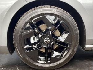 Volkswagen Passat R-Line 2,0 l TDI 150 PS  AHK+STDHZ *SOFORT VERFÜGBAR*