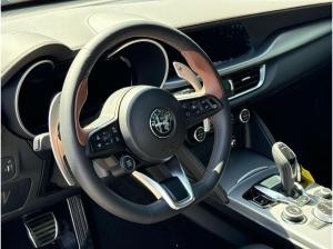 Alfa Romeo Stelvio 2.0 Turbo 16V Intensa Q4 Pano AHK