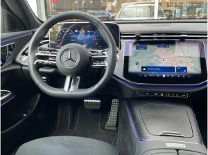 Mercedes-Benz E 200 d T AMG Distronic Digital-Light Pano AHK
