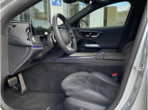 Mercedes-Benz E 200 d T AMG Distronic Digital-Light Pano AHK