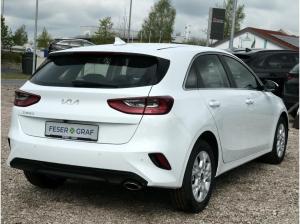 Kia Ceed 1.0T 100 ULTIMATE Navi Tempomat Sitzhzg PDC