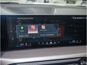 BMW 330 i xDrive Touring LAGERWAGENAKTION