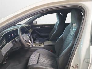 Volkswagen Passat Variant 2.0 TDI DSG R-line