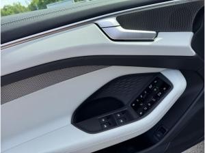 Audi A6 Avant TDI quattro S tronic