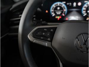 Volkswagen Passat Variant 2,0 TDI DSG Business ACC Navi AHK R-Kamera