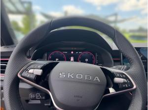 Skoda Kamiq Monte Carlo 1,5 TSI DSG ACC SHZ AHK NAVI *SOFORT VERFÜGBAR*