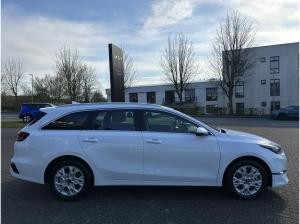 Kia Ceed SW 1.5T 140 ULTIMATE STD