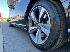 Audi A8 60 TFSIe QUATTRO Lang+INDIVIDUALKONTURSITZE+
